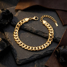 Load image into Gallery viewer, Mens 8mm Gold 18K Steel Miami Chain Bracelet
