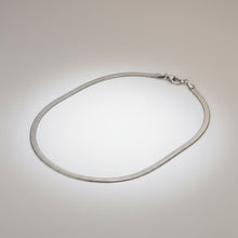 Load image into Gallery viewer, Mens 20in 6.5mm Silver Steel Herringbone Chain
