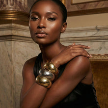 Load image into Gallery viewer, Bangle Hammered Gold Wavy Chunky Bracelet
