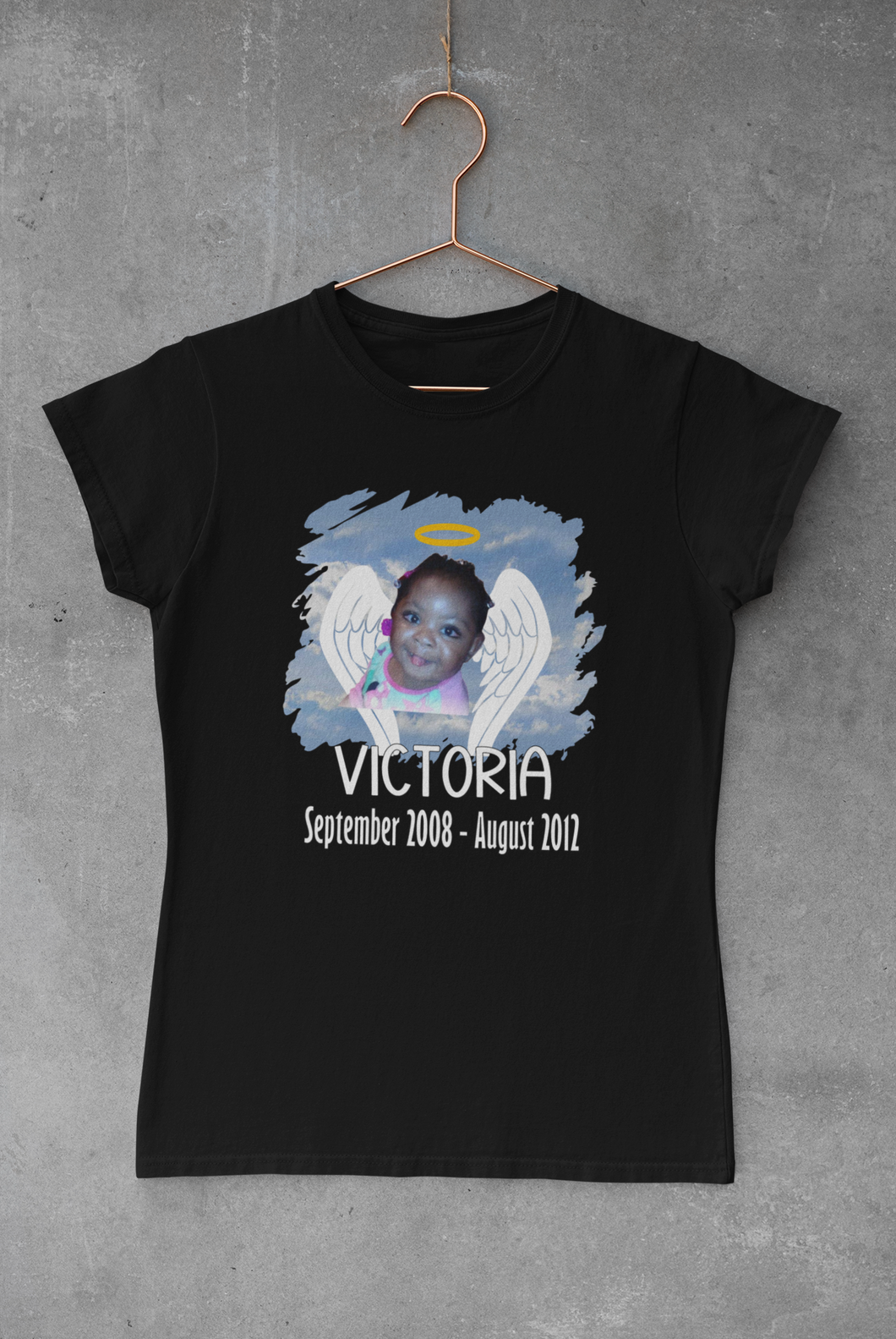 Custom Victoria Memorial T-shirt