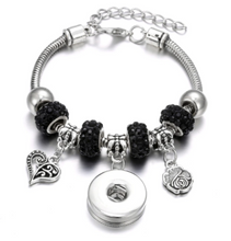 Load image into Gallery viewer, Fashion Bracelet with Interchangeable Snap Photo Button
