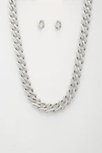 Load image into Gallery viewer, Rectangle Link Metal Necklace
