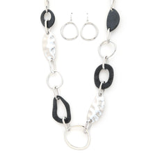 Load image into Gallery viewer, Chunky Metal Resin Link Chain Long Necklace
